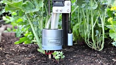 Robot trồng trọt FarmBot