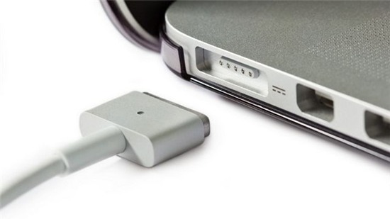 Apple sẽ phát triển bộ chuyển đổi từ MagSafe sang USB-C?