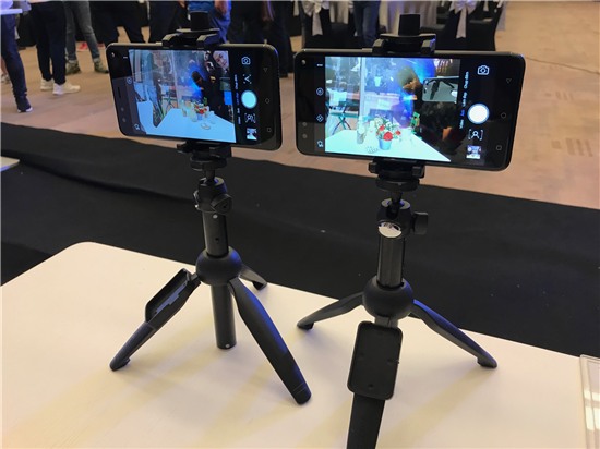 Mobiistar ra mắt 2 smartphone tầm trung với camera kép