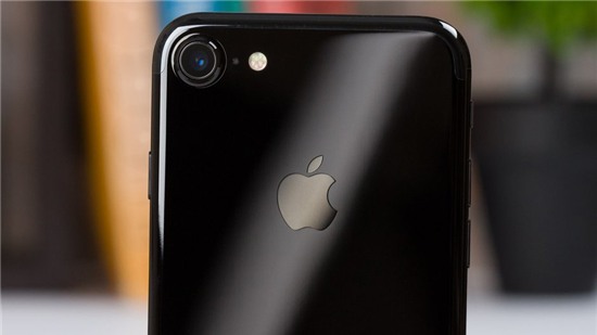 iPhone Xc sẽ là mẫu điện thoại iPhone bán chạy nhất năm 2018
