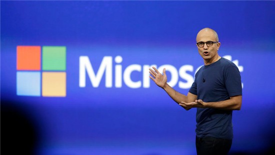 Satya Nadella của Microsoft được đánh giá cao nhất trong số CEO tại Mỹ