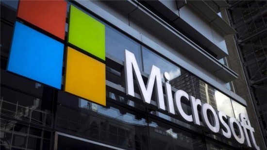 Microsoft chính thức kiện Foxconn ra tòa