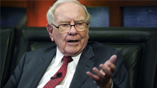 Tỷ phú Warren Buffett không tin mảng giải trí Apple sẽ thành công