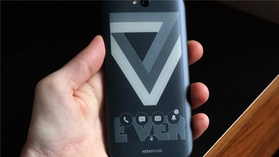 Công ty đứng sau smartphone 2 màn hình Yotaphone tuyên bố phá sản