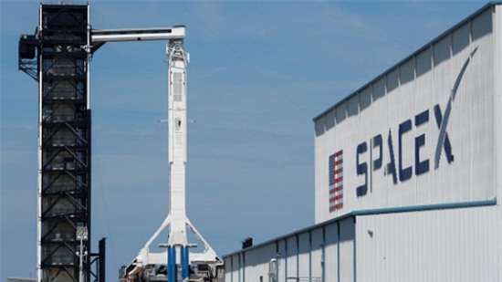 SpaceX phóng 60 vệ tinh, tham vọng phủ sóng internet toàn cầu SpaceX phóng 60 vệ tinh, tham vọng phủ sóng internet toàn cầu