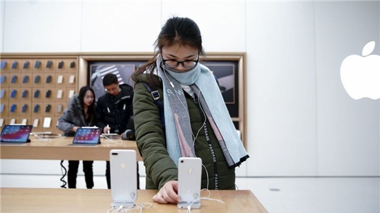 Apple tiếp tục bị kiện trong “vụ gian dối thế kỷ”
