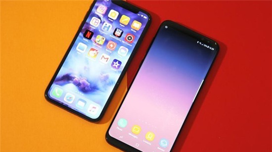 Apple, Samsung bị kiện vì bức xạ màn hình điện thoại gây hại sức khỏe