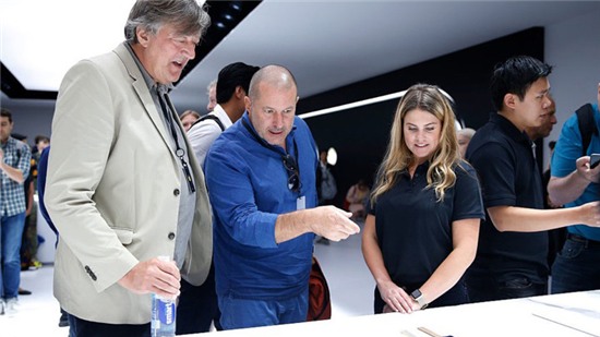 Ngoài Jony Ive, đây là những nhân vật quan trọng đã rời khỏi Apple