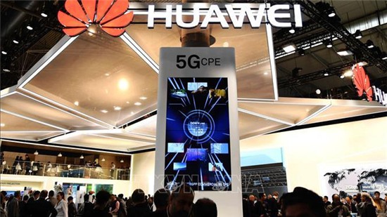 Nga 'bật đèn xanh' cho Huawei phát triển mạng 5G