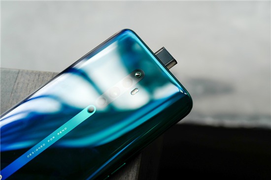 OPPO Reno2 F màu Xanh Tinh Vân ra mắt tại Việt Nam
