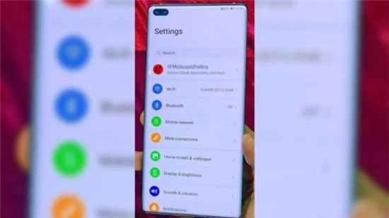 Huawei P40 Pro lộ ảnh thực tế, màn hình viền mỏng đáng kinh ngạc Huawei P40 Pro lộ ảnh thực tế, màn hình viền mỏng đáng kinh ngạc