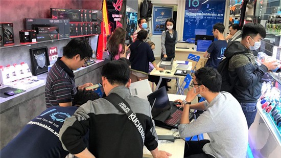 Dịch vụ cho thuê laptop mùa dịch giá từ 20.000 đồng/ngày