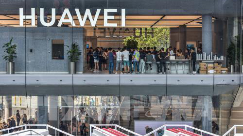 Mỹ cảnh báo Canada nếu Huawei được "bật đèn xanh" tham gia mạng 5G