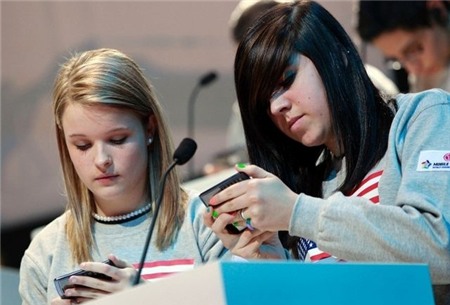 smartphone, teen, người trẻ, thanh thiếu niên, sử dụng, Mỹ, xu hướng, iOS smartphone, teen, người trẻ, thanh thiếu niên, sử dụng, Mỹ, xu hướng, iOS