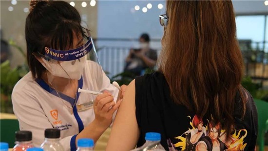 Ứng dụng CNTT giúp TP.HCM đẩy nhanh tiến độ chiến dịch tiêm chủng